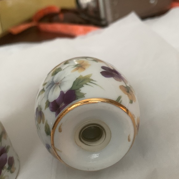 Vintage egg holder- salt set - Picture 6 of 6